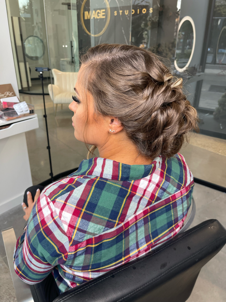 Makeup + Hairstyling at Brushed in Dallas, TX
