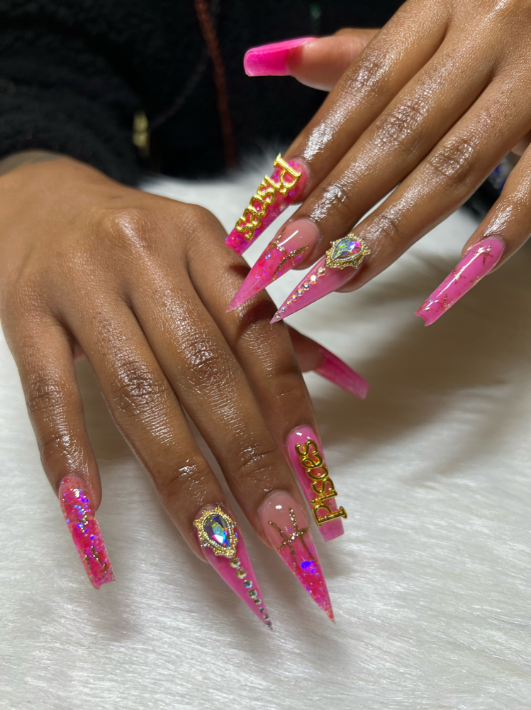𝐋𝐢𝐤𝐞 𝐢𝐭𝐬 𝐲𝐨 𝐁𝐃𝐚𝐲 at Lewii Luxe Nails Cartel in Princeton, TX