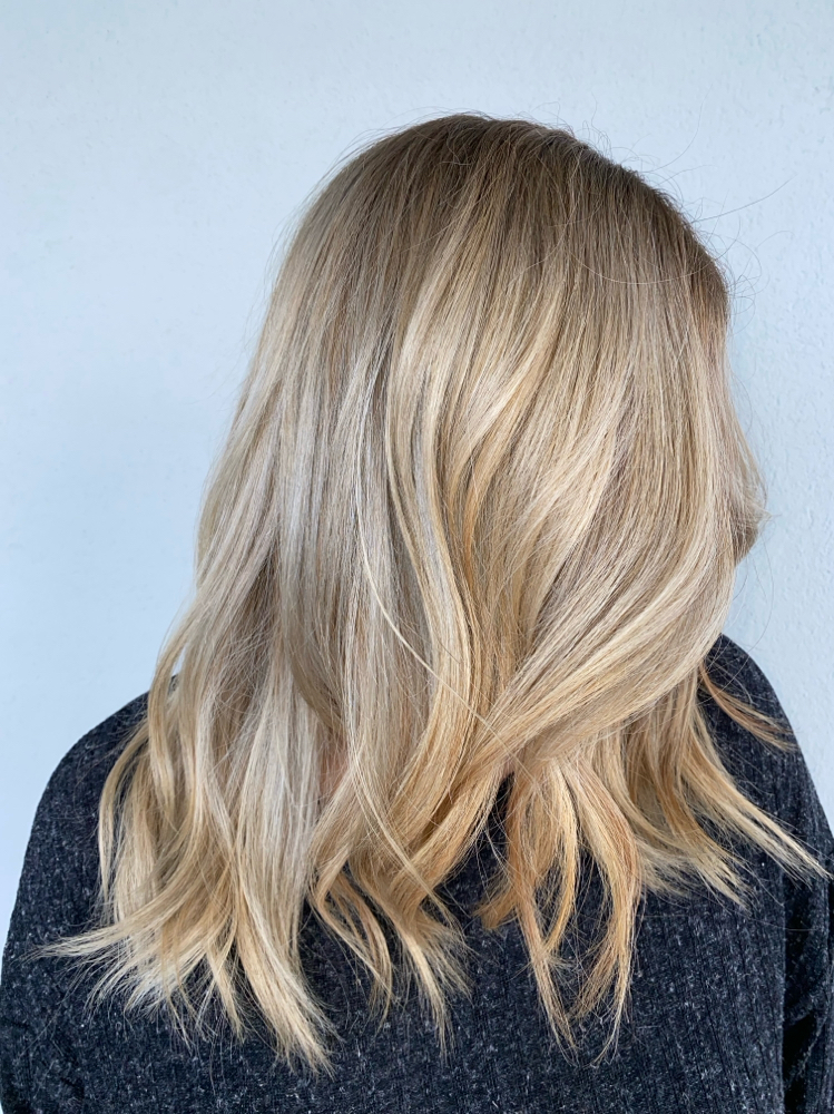 HAIR |Balayage• Lighten• Lowlights