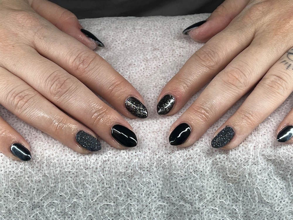 Structure Gel Manicure at RoyaltyyNailss in Cumberland, MD