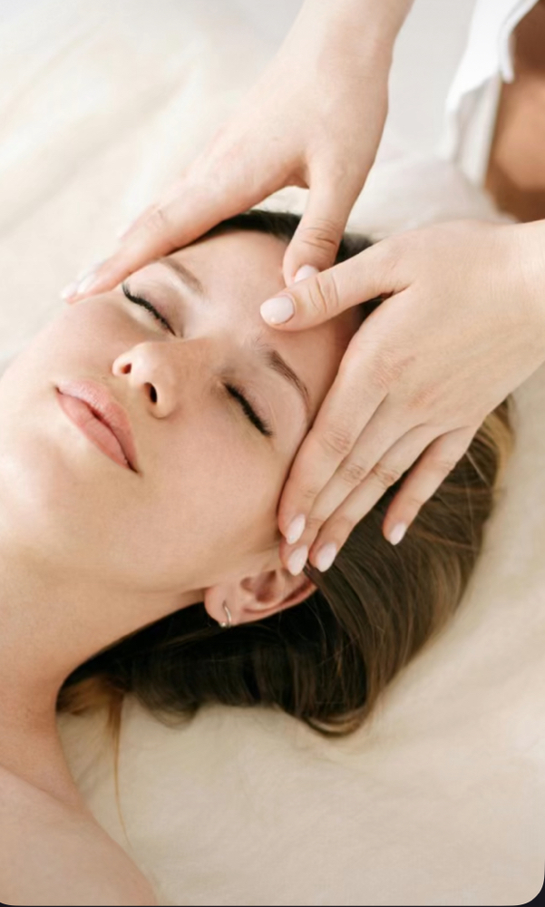 Mini Facial & Head Massage