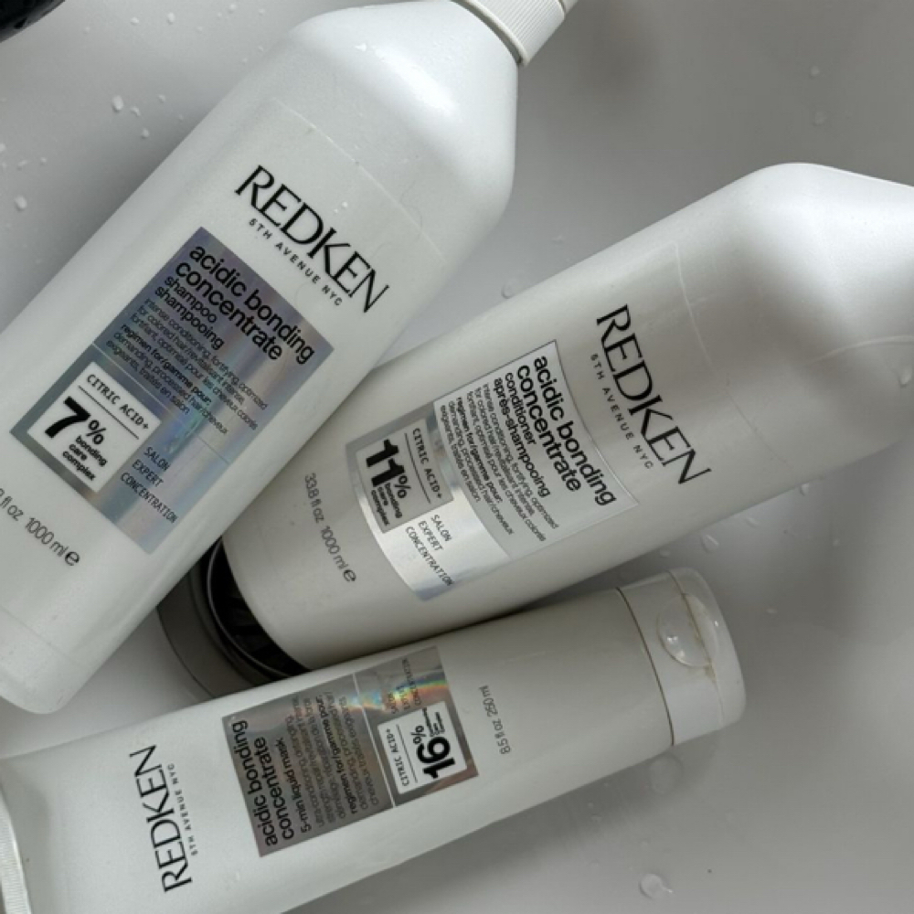 Acidic Bonding Treatment (Redken) at Hairbygraceamari in Monroe, NC