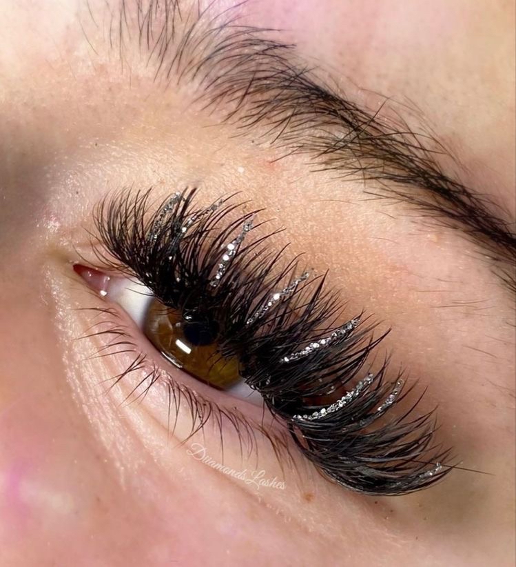 Glitter lashes