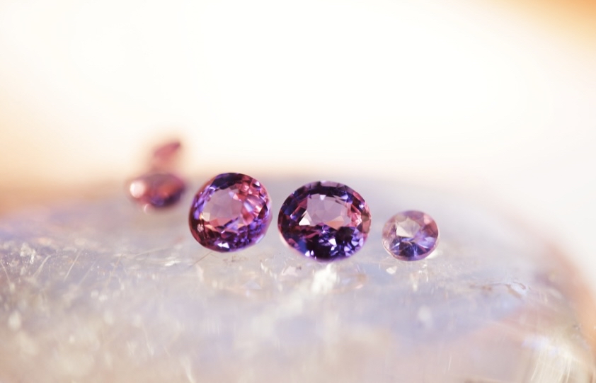 Tooth Gem at Vluxe Studio in Newcastle, WA