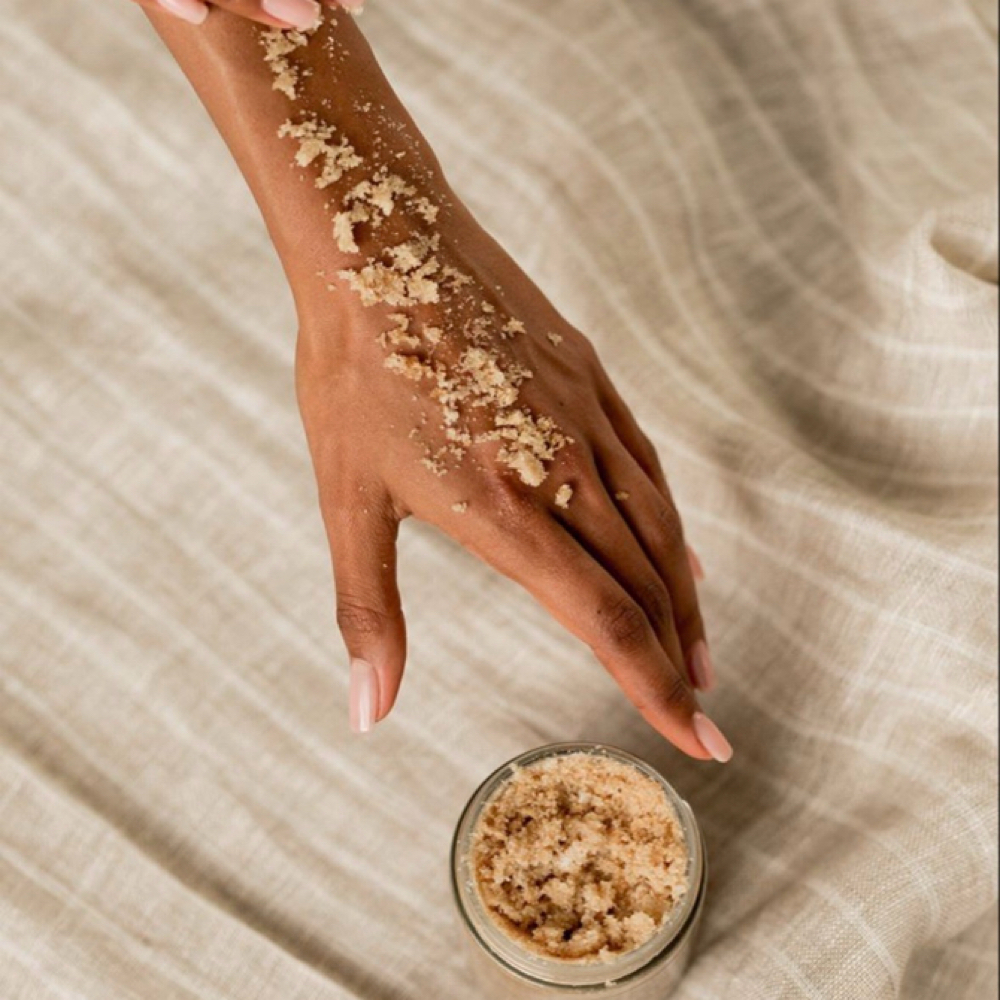 Sweet Skin Polish & Moisturize