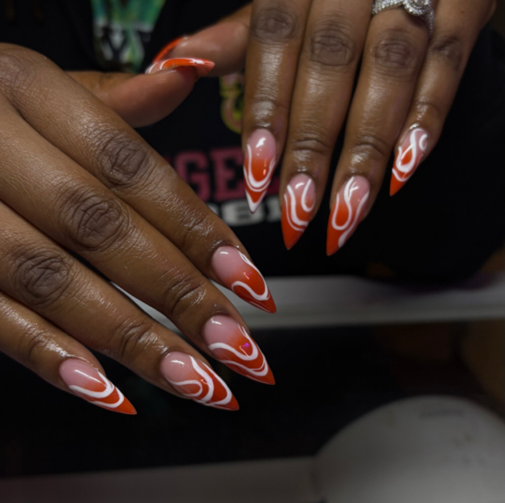 Medium Set at Zōē Luxe Nails in Fort Worth, TX