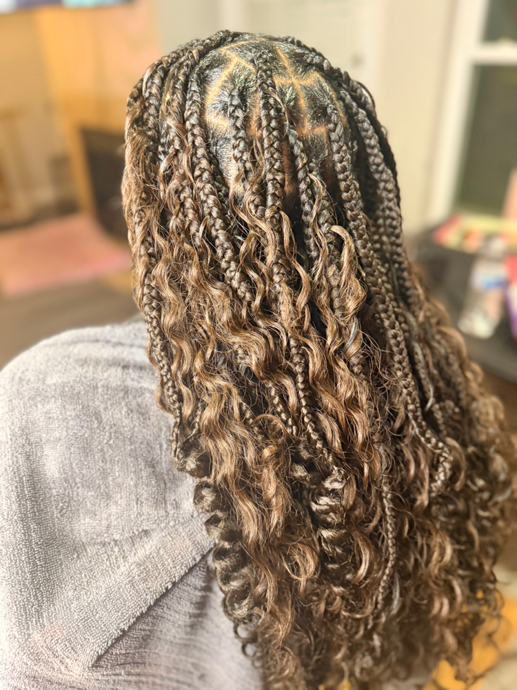 Medium Knotless Braids