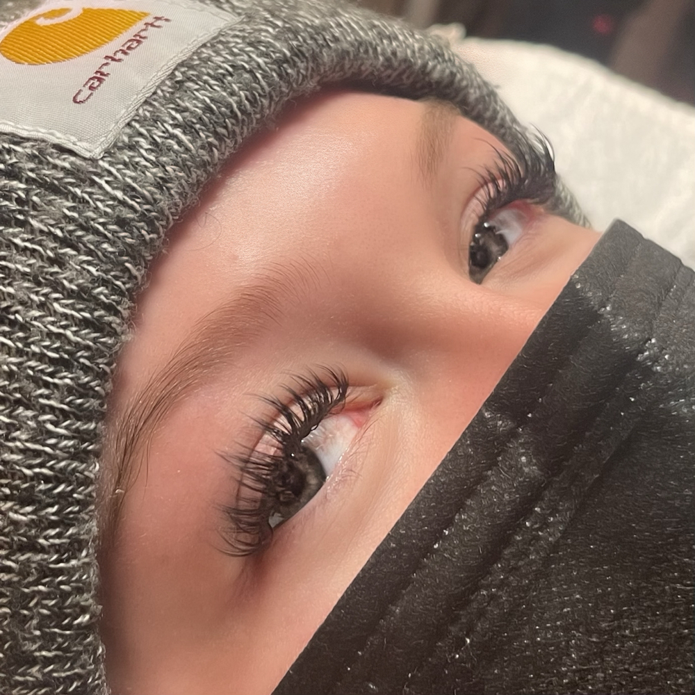 Wet Look Lash Extensions