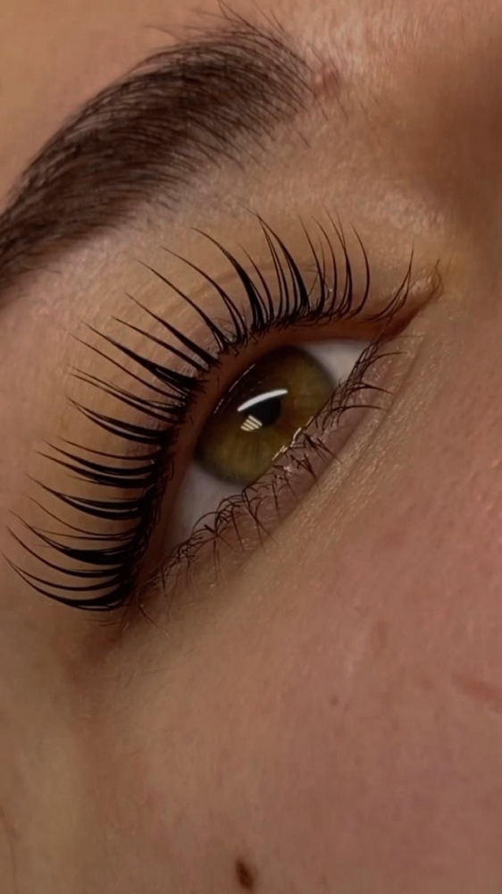 LASH LIFT & TINT