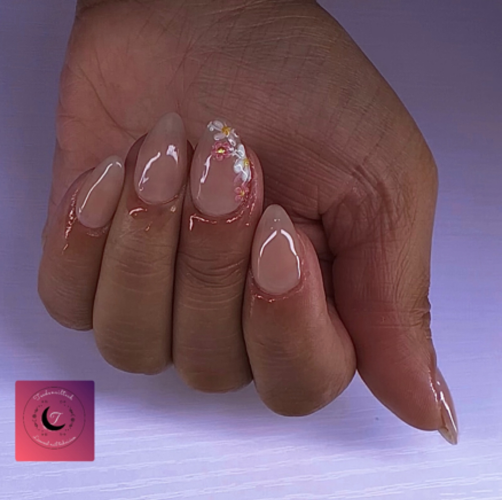 Dry Manicure at TeeDeNailTech in Pensacola, FL