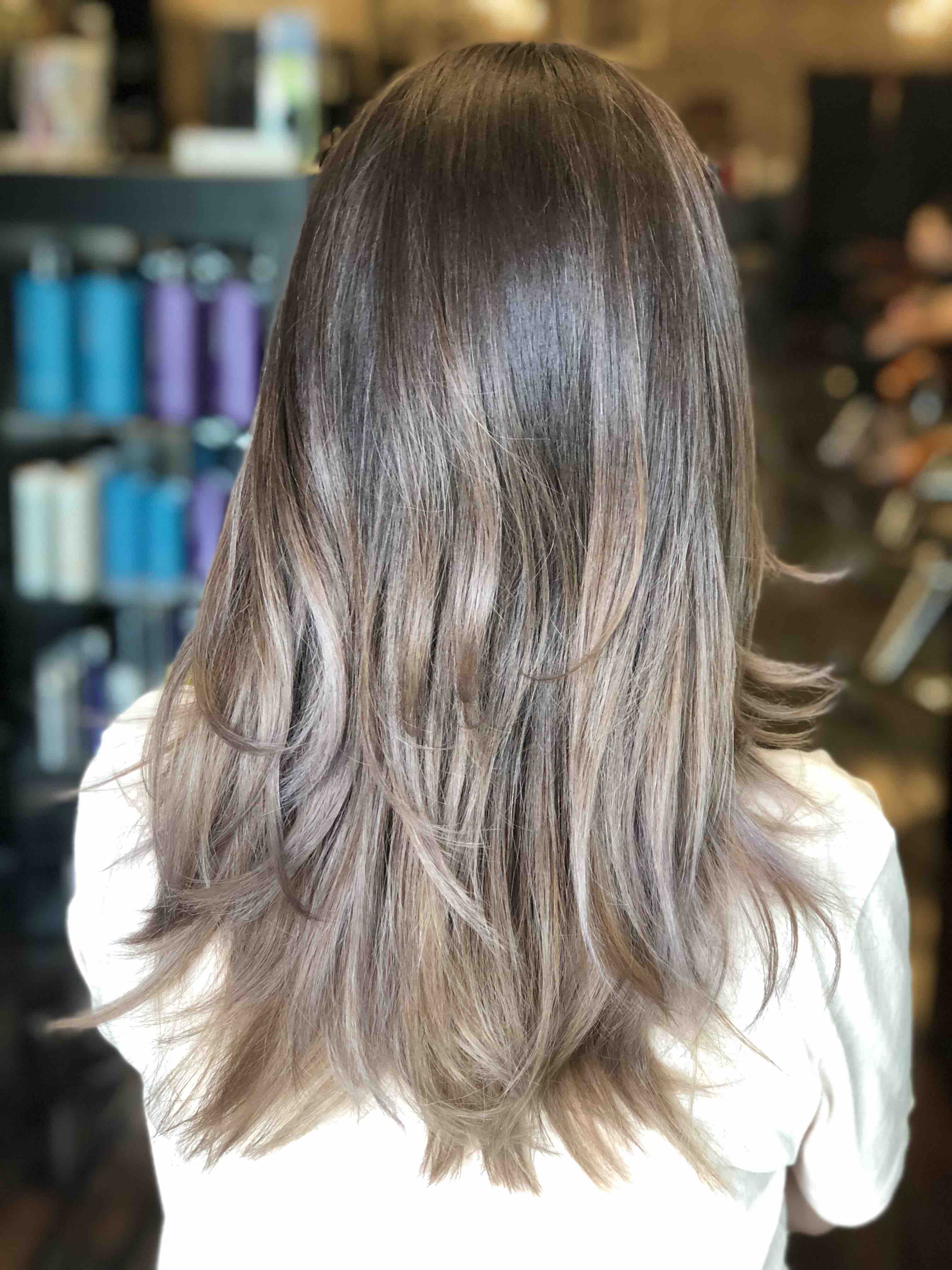 Wash | Gloss | Blowout