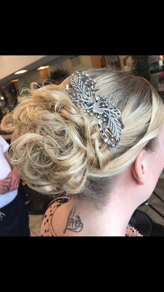 UPDO 💗