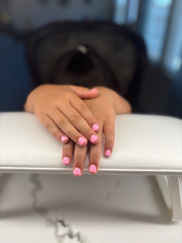 Mini Manicure Under 10