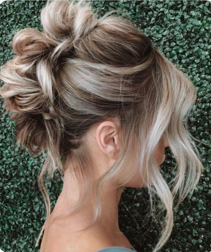 Upstyle at Chelsea Leigh Artistry in Woodhaven, MI