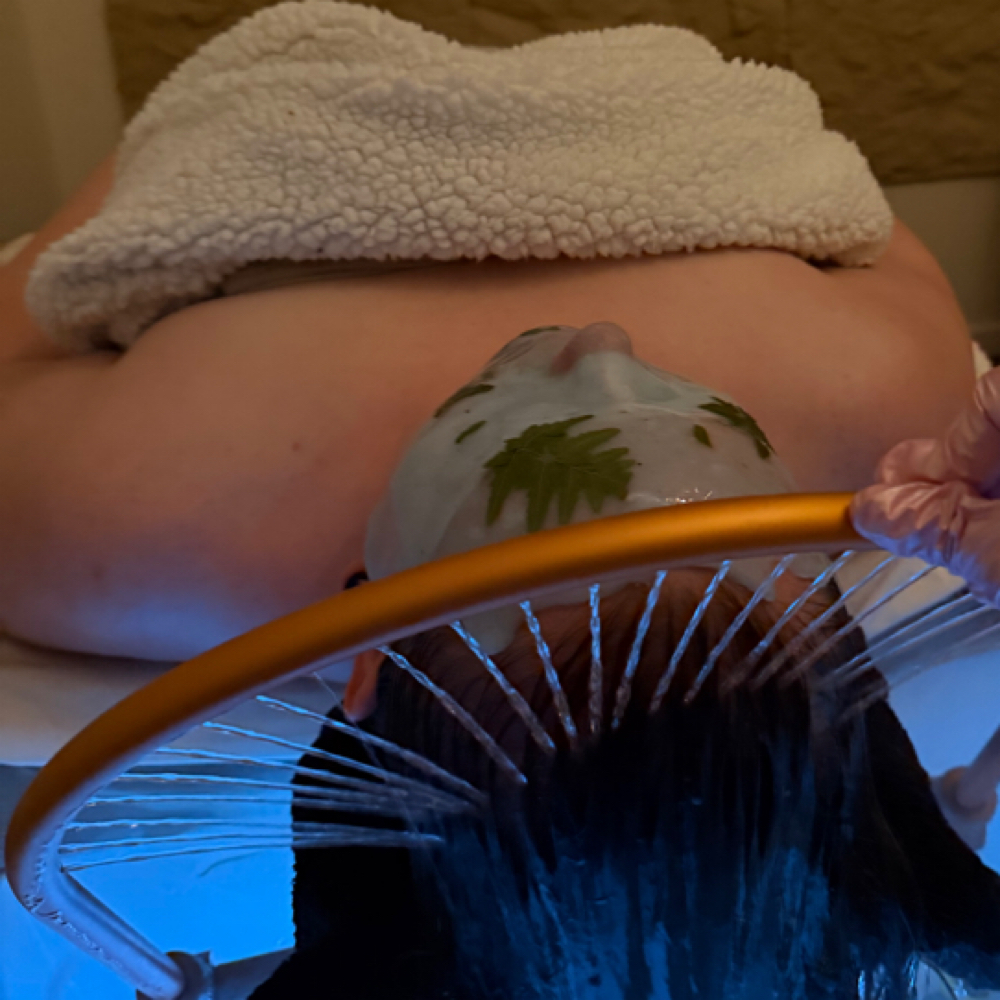🌲Evergreen Spaa at Aaliyah Beauté Head Spa & Co. in Loves park, IL