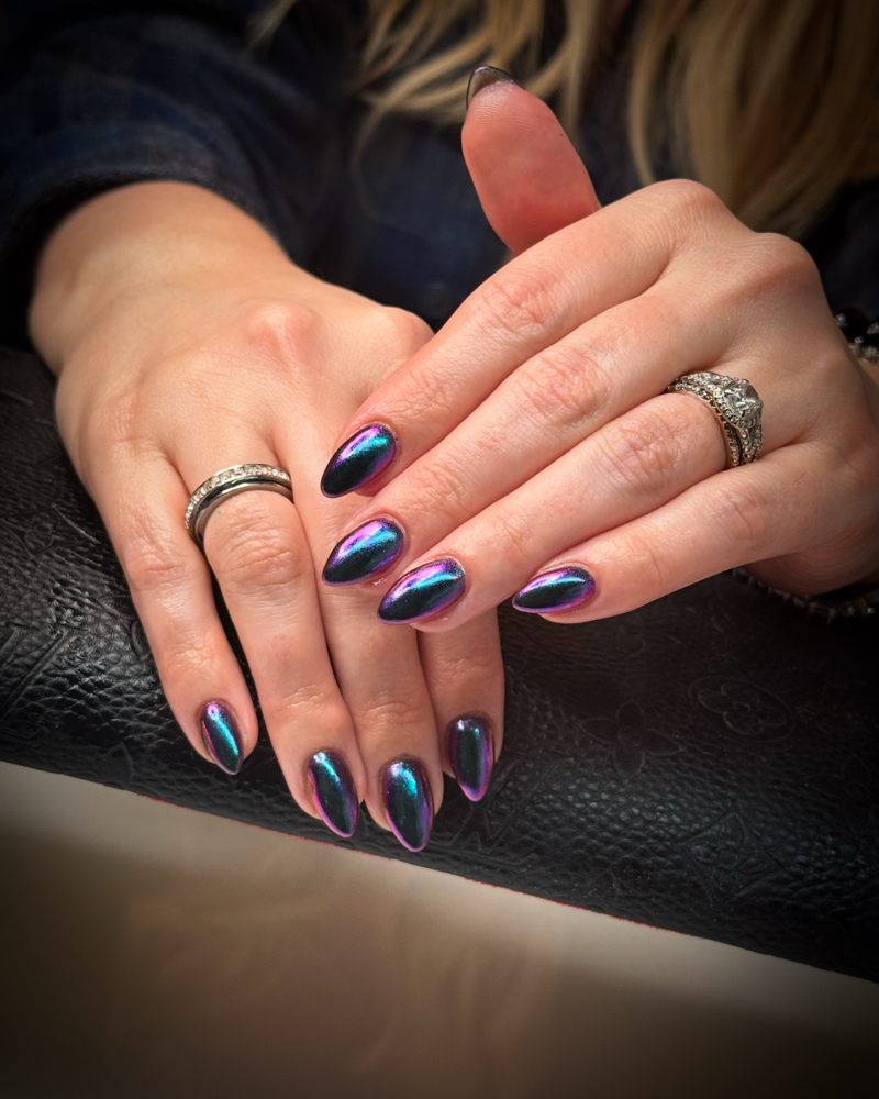 French Tip/Chrome Design