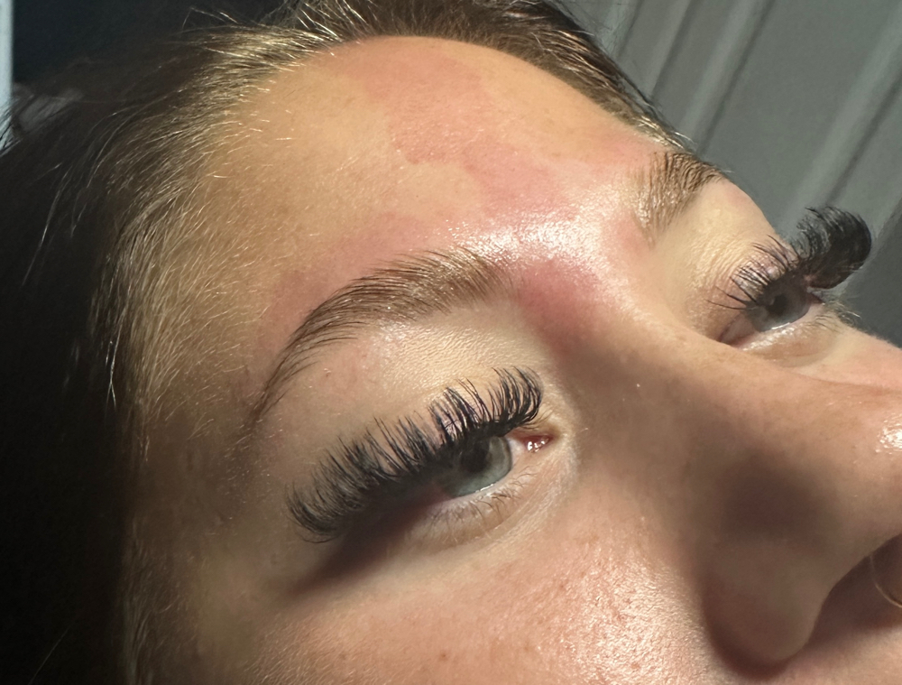 Brow Makeover at Leni’s Lashes LLC in Chandler, AZ