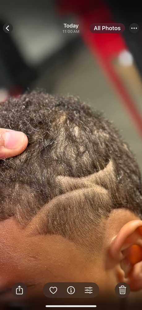 Haircut W/ Design / Con Diseño