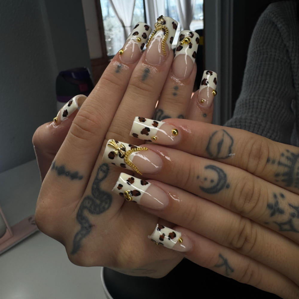 Full Set at Gilded Dawn Nails in Jacksonville, FL