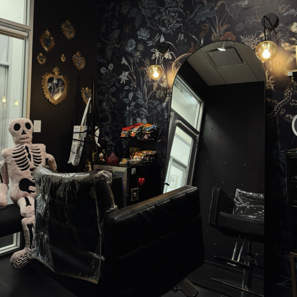 Color Consultation at honeybee hair in Los Angeles, CA