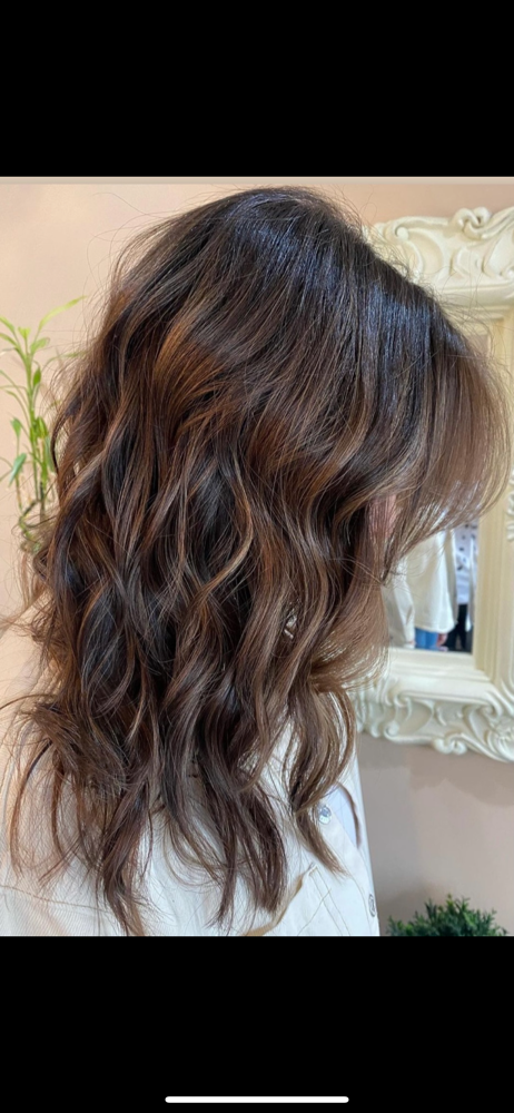 Blowout With Curls