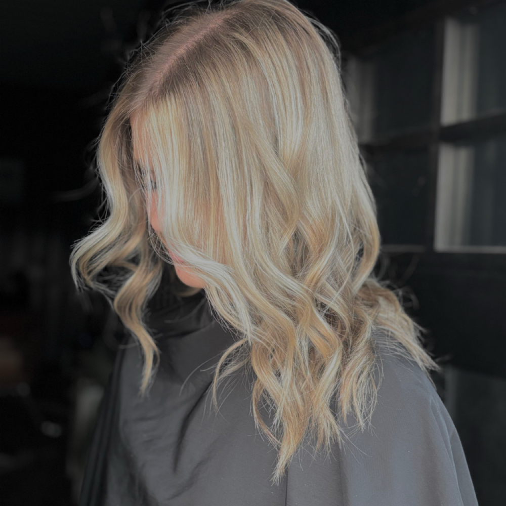 full highlight at beautybykaelynpaige in Benton, AR