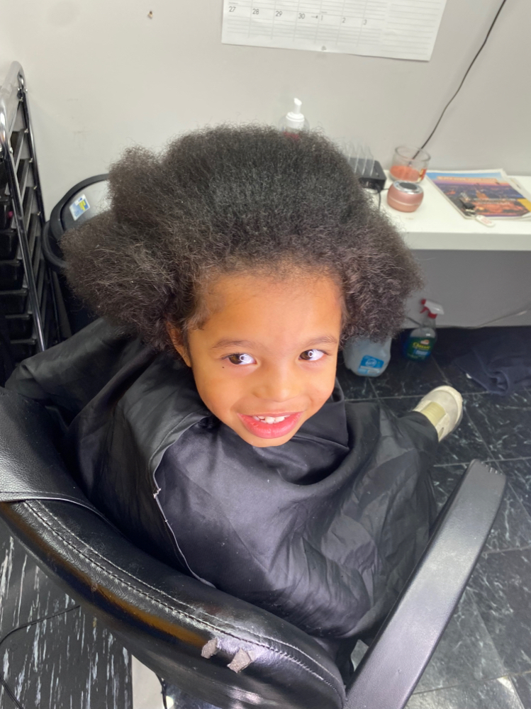 Kids Wash + Blowout