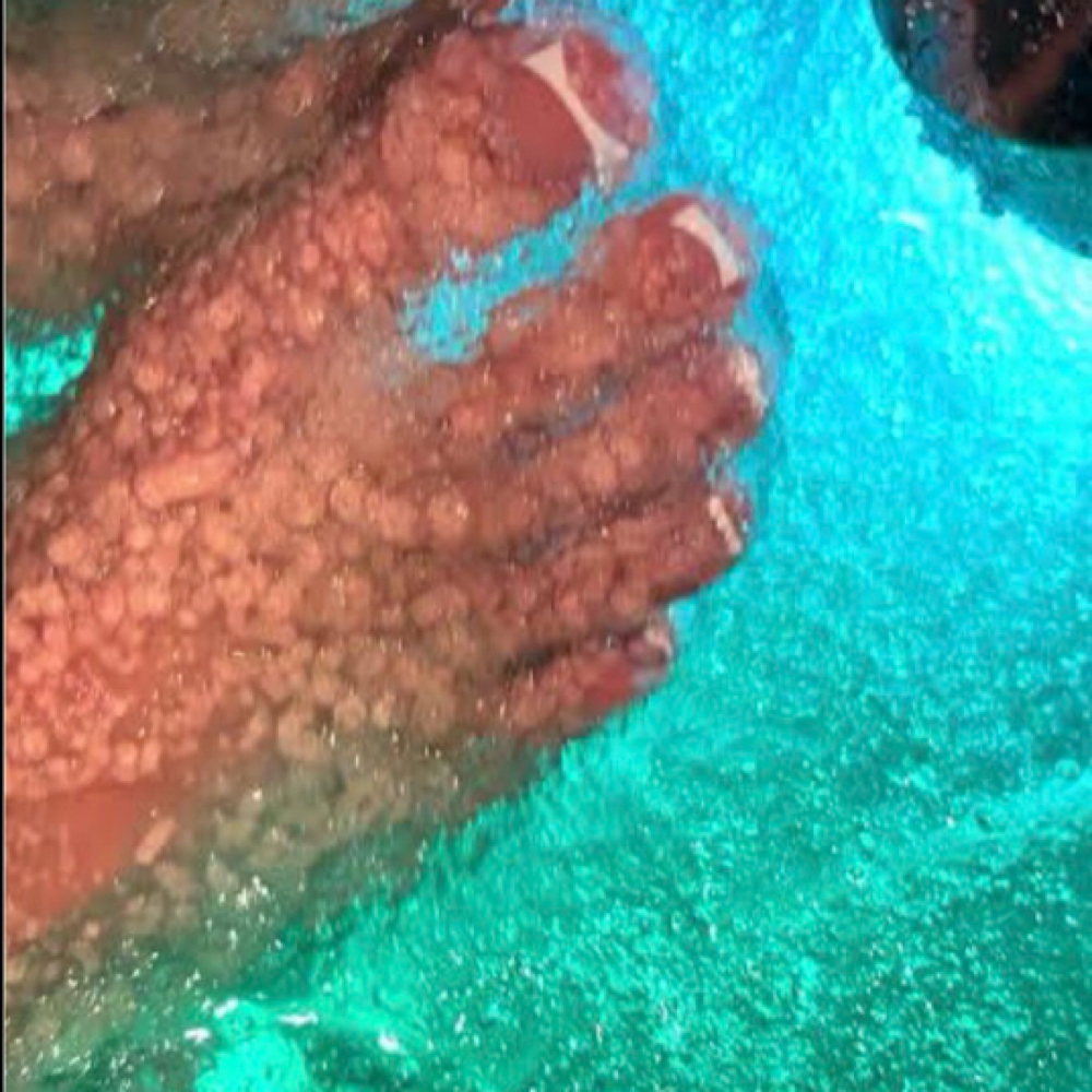 Luxe Jelly Soak Pedicure at Polished Pressure x Bre in Xenia, OH
