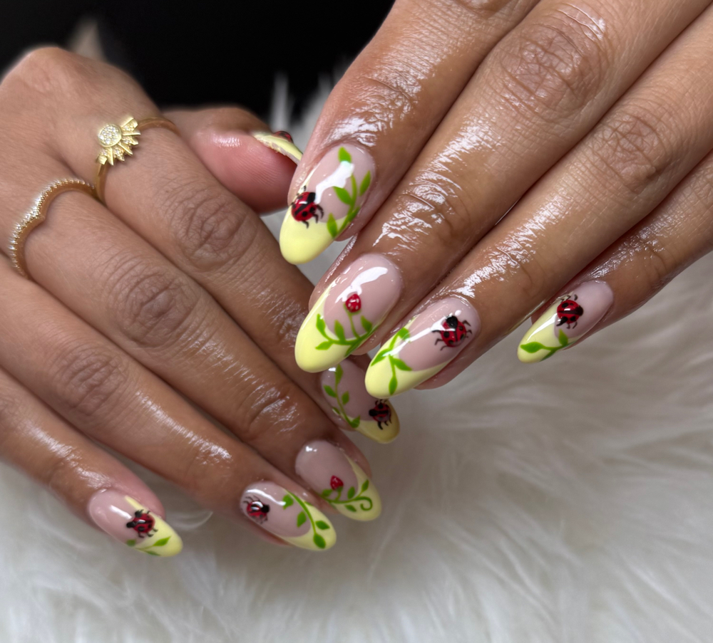 Structured Manicures (BIAB)