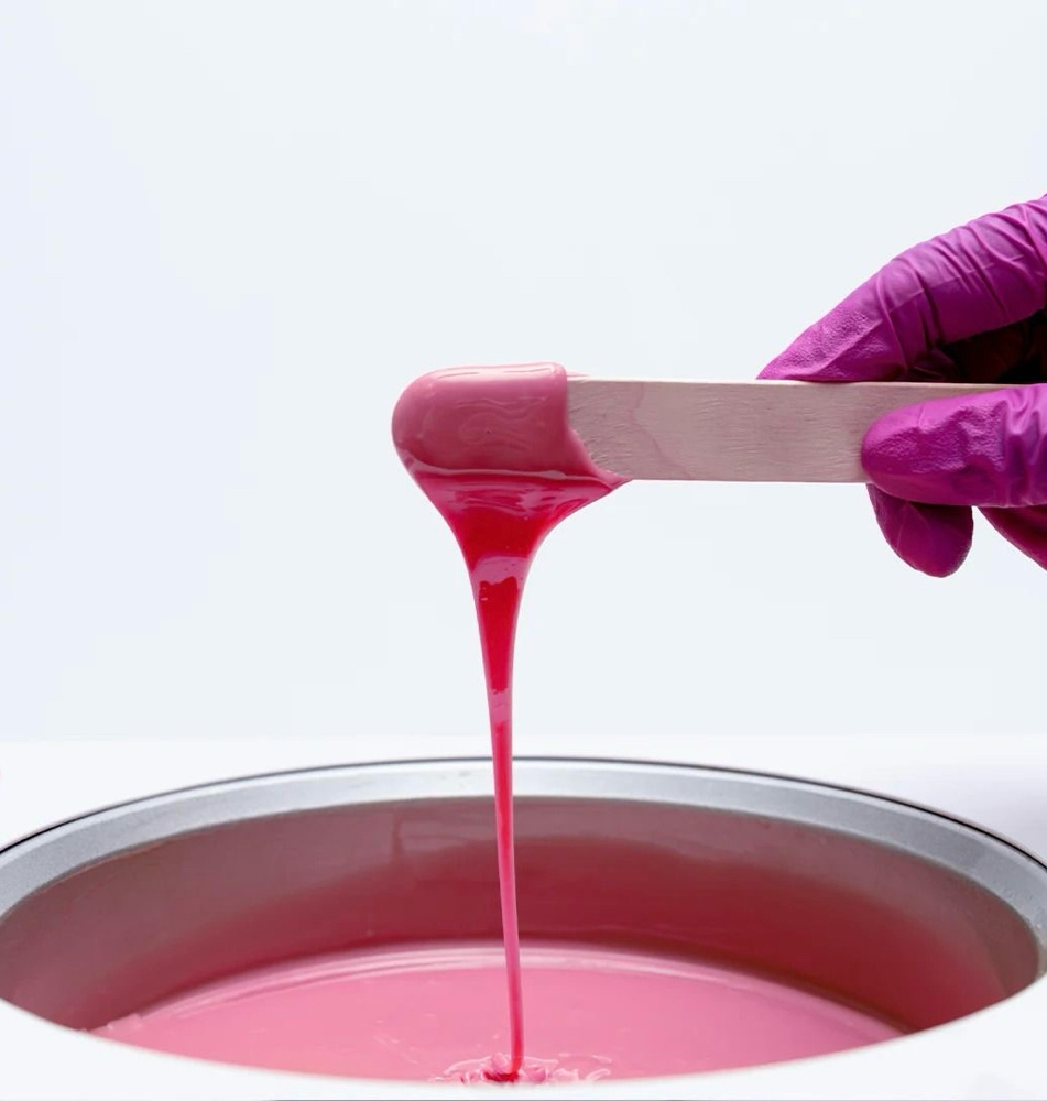 Full Leg Wax at The Skin and Beauty Parlor in Cleveland, OH