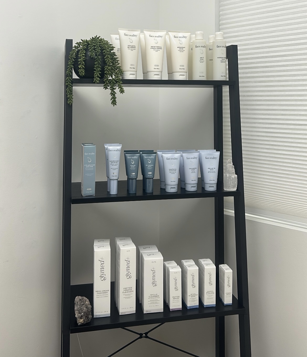 Product Pick Up at Refined Radiance - By Bay in South Jordan, UT