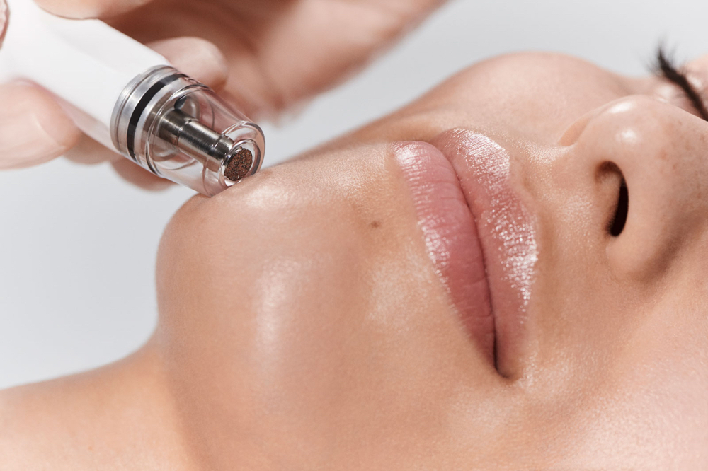 Signature Glow Facial