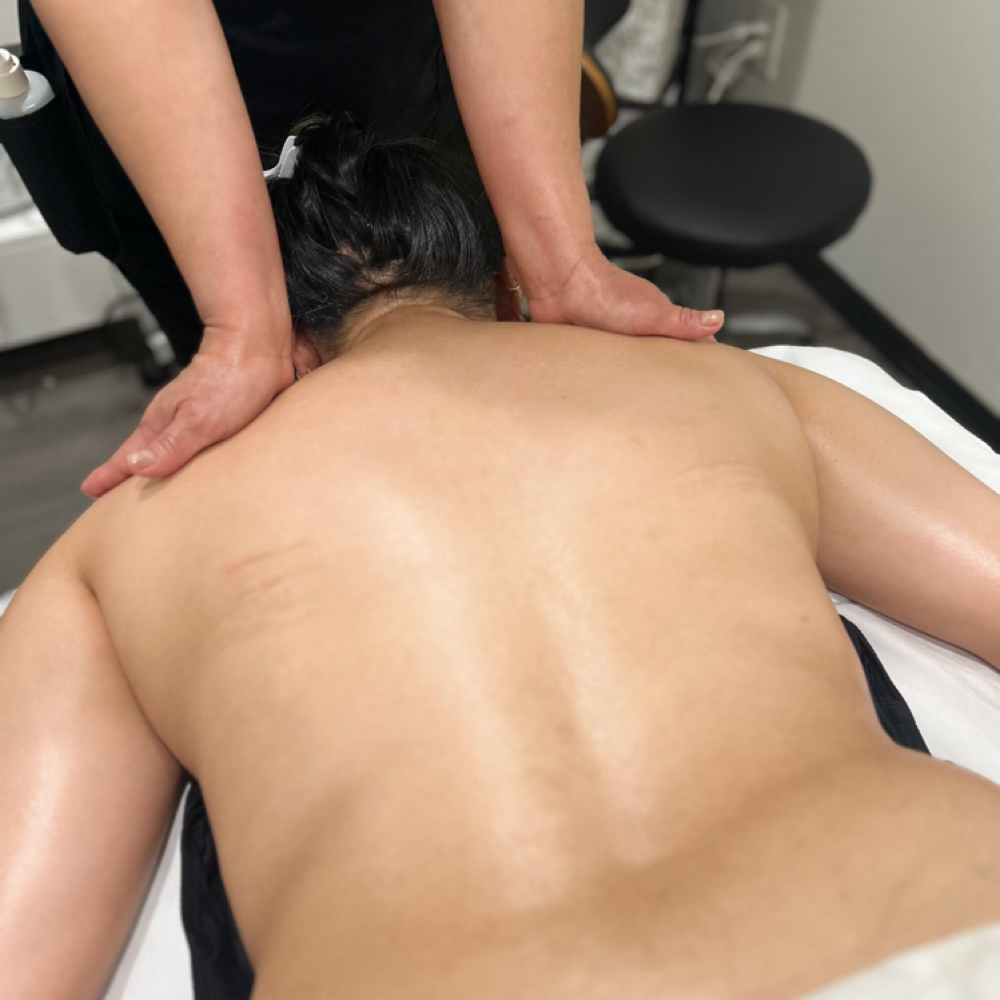 Deep Tissue Massage at Starling Spa Room in Montebello, CA