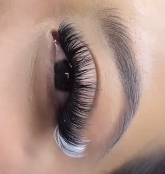 Volume Lash 2 Week Fill In