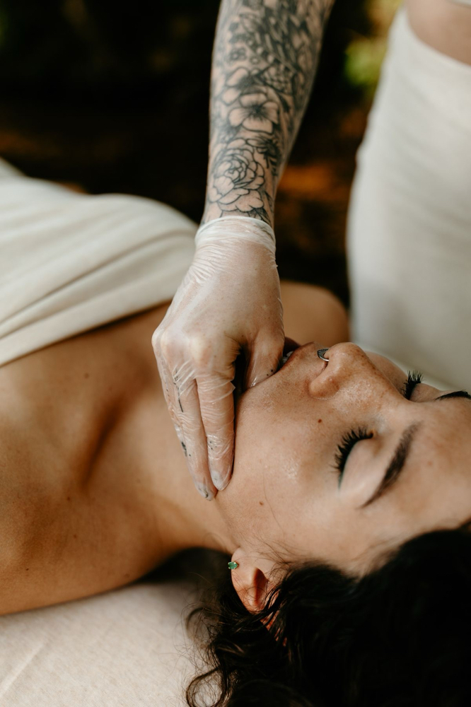 TMJ/Buccal Massage