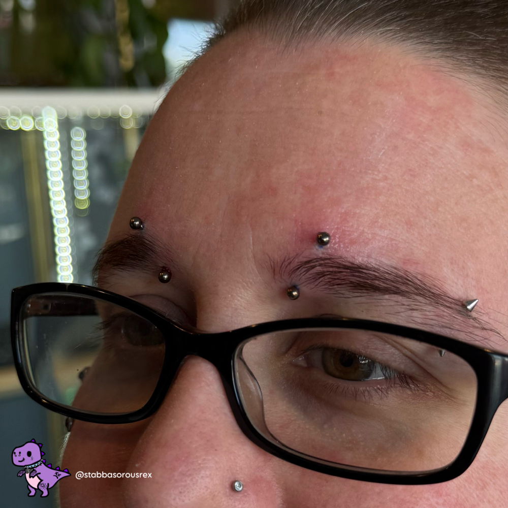 Double Eyebrow