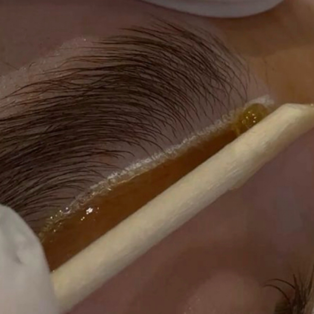 Brow Wax at Villa Esthetics in Bryan, TX