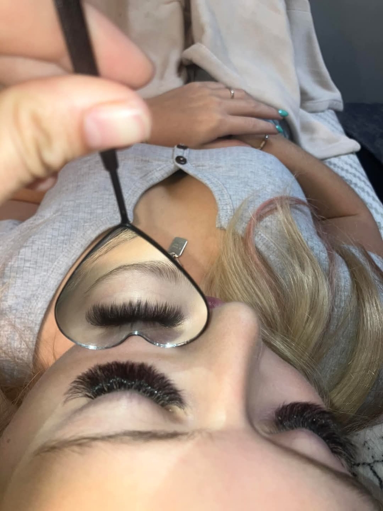 Lash Fill