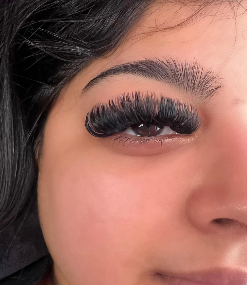 Mega lashes