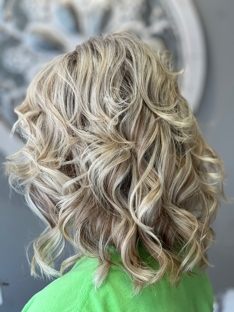 Dana - Style (Flat Iron & Curls)