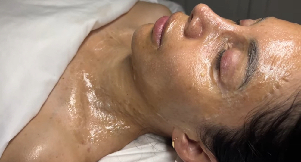 Korean Lift + Tighten