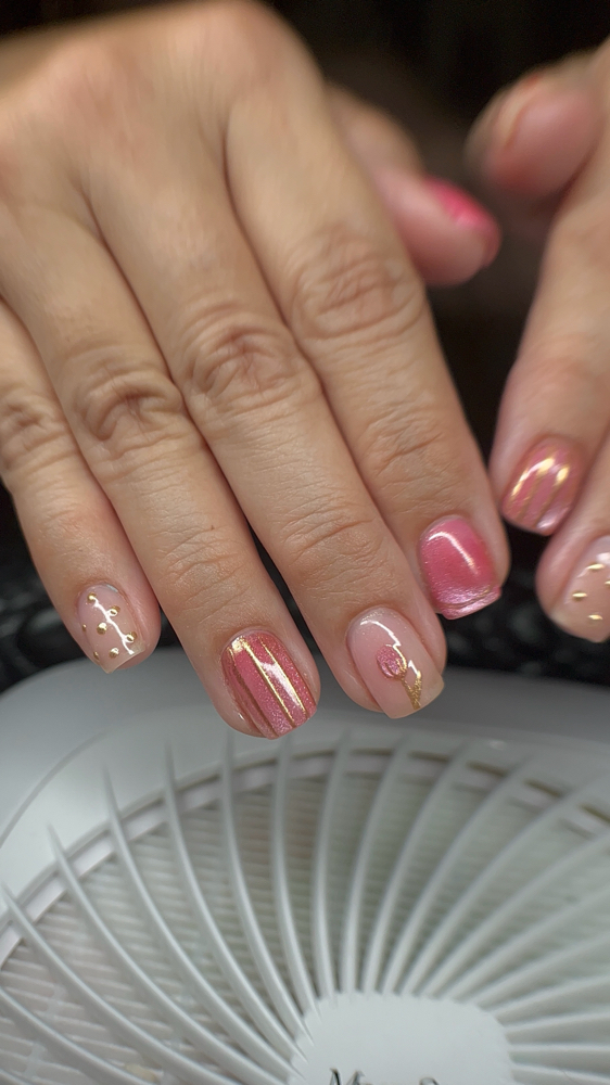 Nail Art Comunes at Spooky  Nails in Ponce, PR