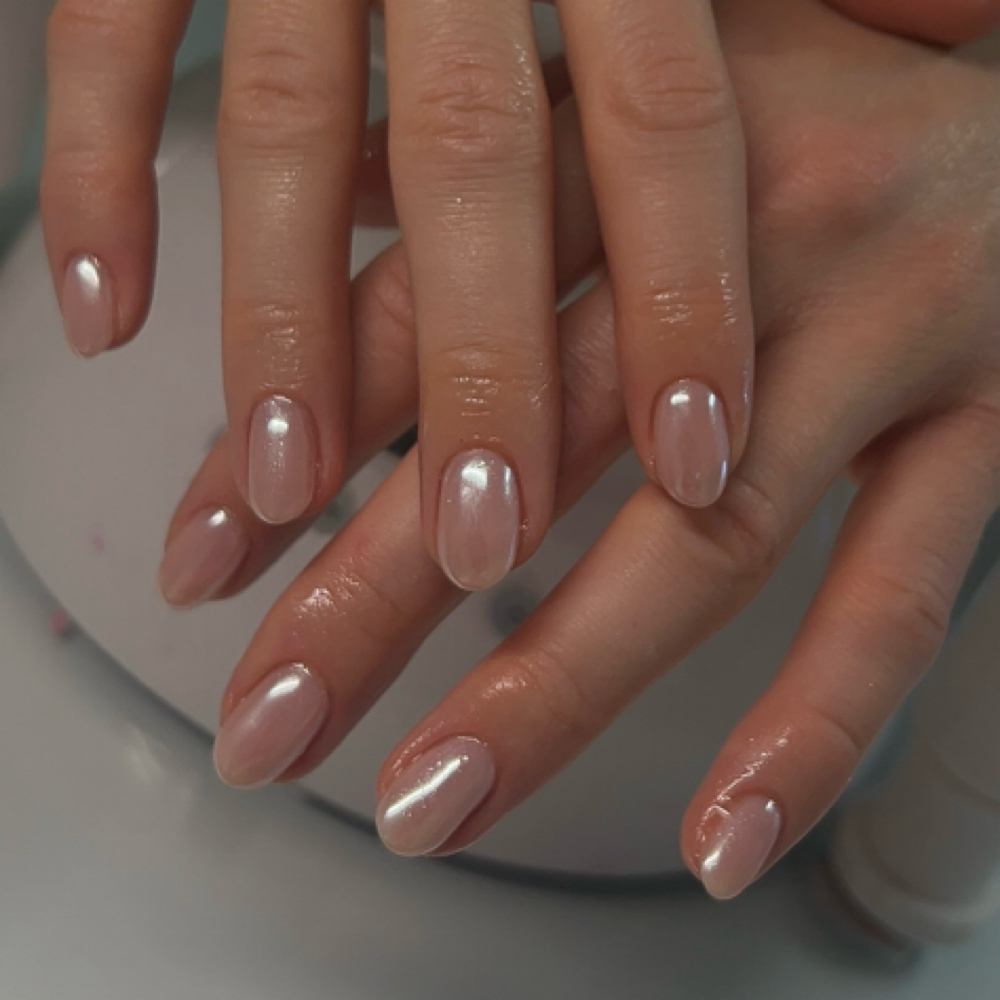 All Over Chrome Per Nail at Nails By Amanda in Thousand Oaks, CA