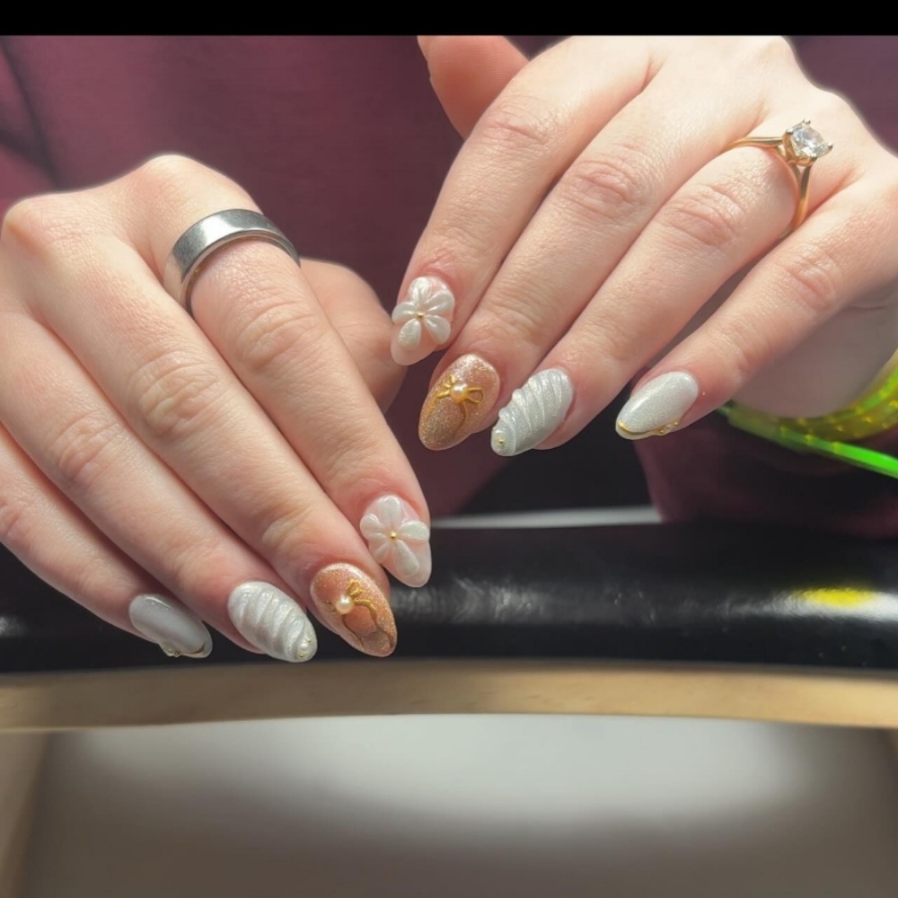 ✶ gel-x - medium at catzaway claws in hayvsille, KS