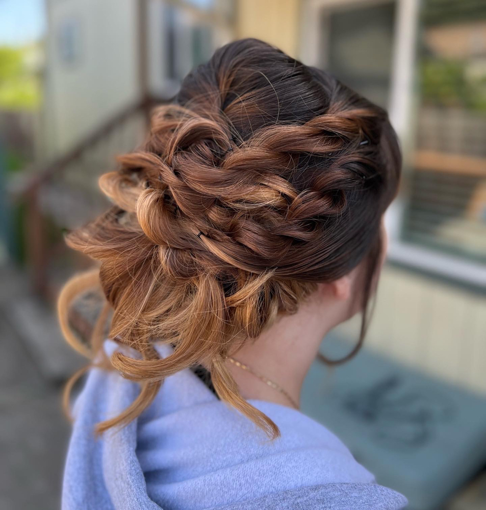 Children’s Updo (Ages 14 & Under)