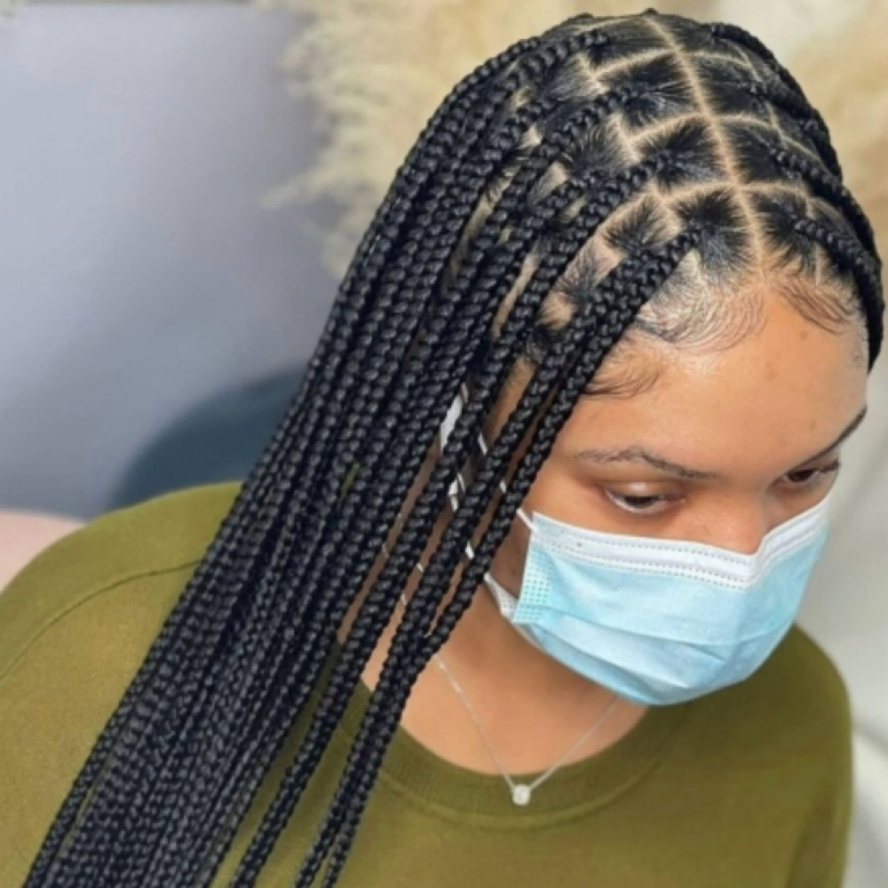 Medium knotless at Luxury By Fatima in Atlanta, GA