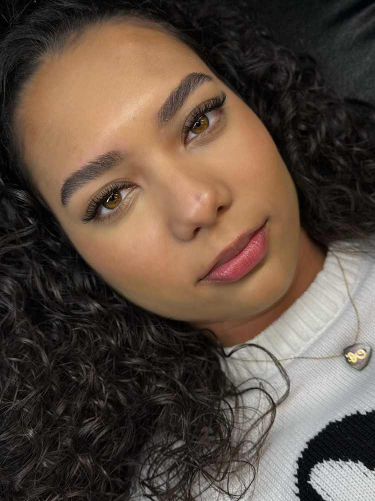 Hybrid Lashes Full Set