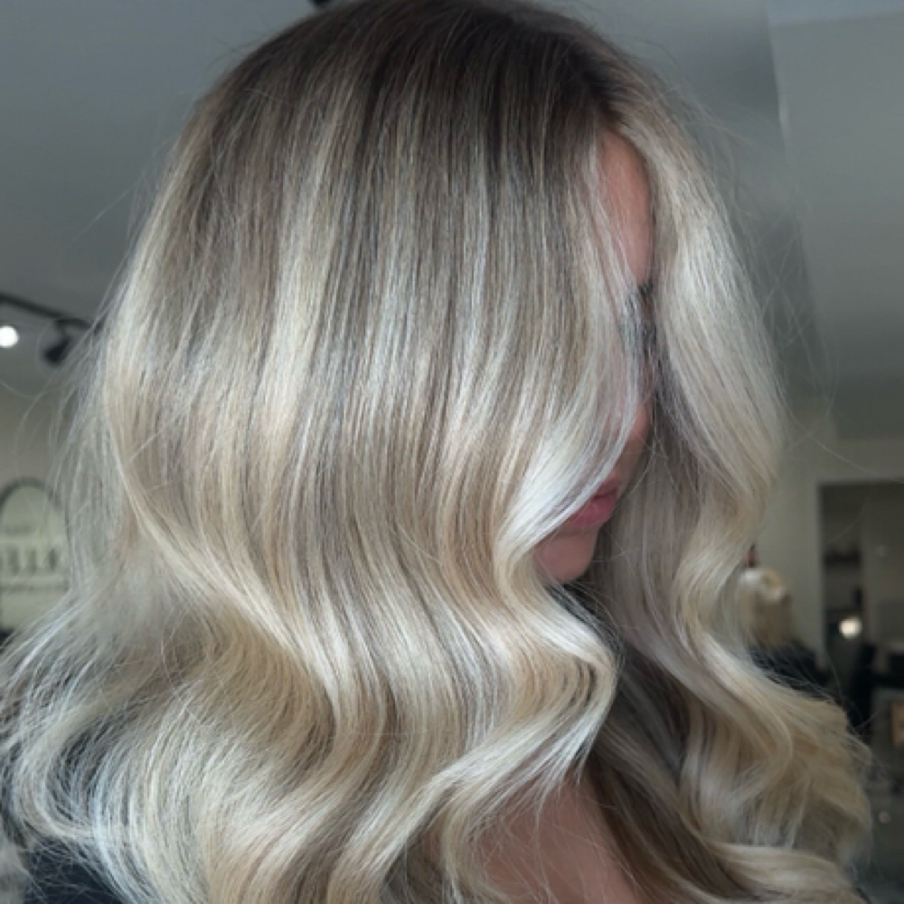 Partial Custom Color at Jmd.beautyy in Tampa, FL