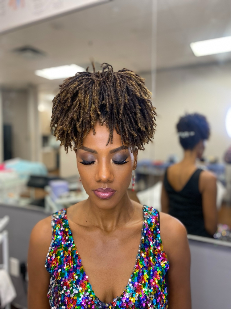 Keratin Glow Lash Boost
