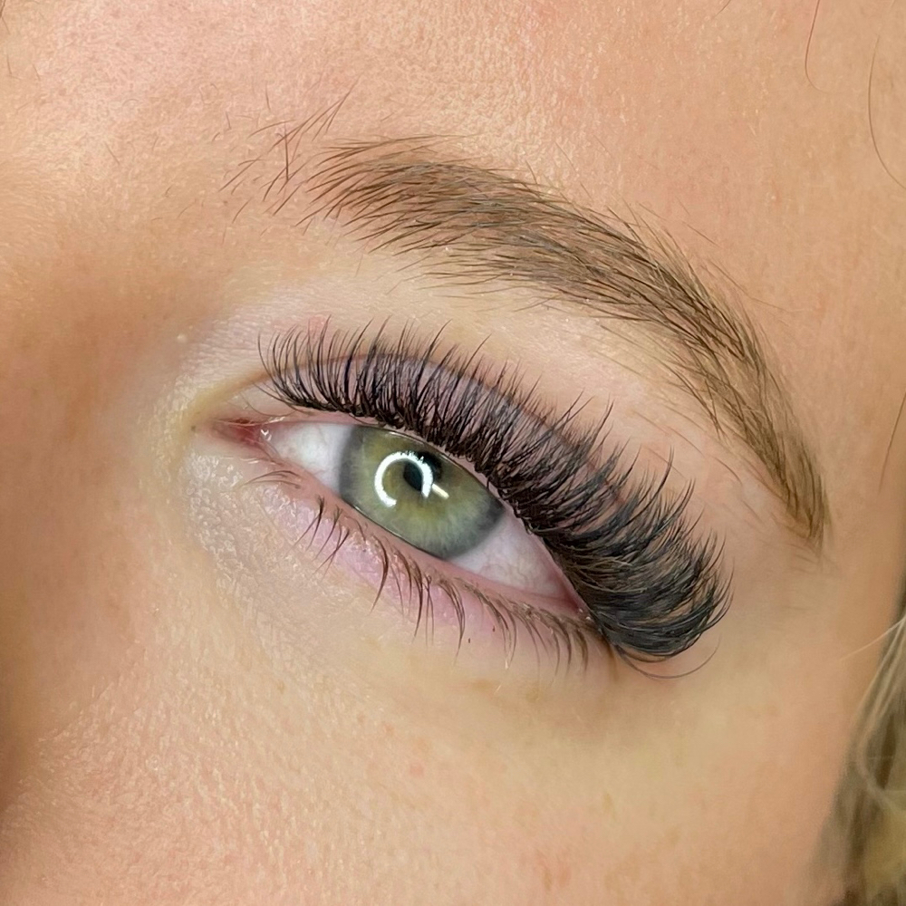 Hybrid Lashes: Full Set